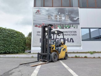 4-Rad Gabelstapler Caterpillar GP25N