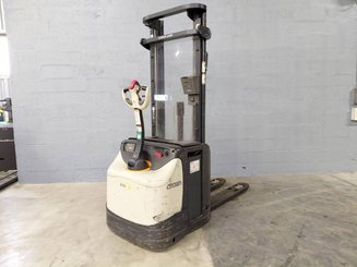 Hochhubwagen mit Deichsel Crown ESI4000-12 - 1