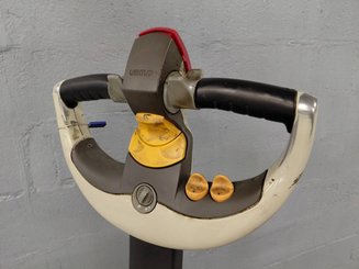 Hochhubwagen mit Deichsel Crown ESI4000-12 - 9
