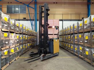 Schubmaststapler Hyster HYR2.0