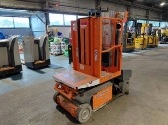 Senkrechtlift JLG TOUCANDUO