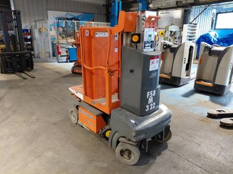 Senkrechtlift JLG TOUCANDUO