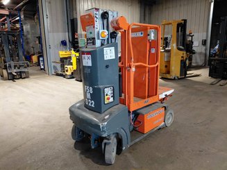 Senkrechtlift JLG TOUCANDUO