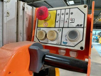 Senkrechtlift JLG TOUCANDUO