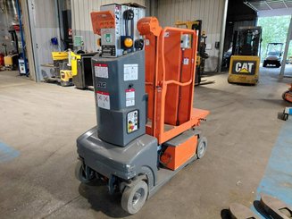 Senkrechtlift JLG TOUCANDUO