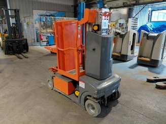 Senkrechtlift JLG TOUCANDUO