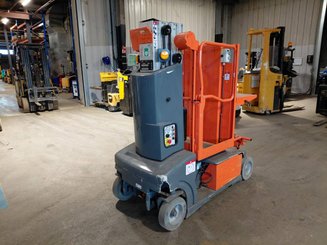 Senkrechtlift JLG TOUCANDUO