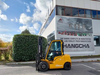 4-Rad Gabelstapler 4-Rad Gabelstapler Hangcha XE30Hi ( CPD30-XEY2H2-SI )