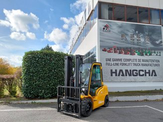 4-Rad Gabelstapler 4-Rad Gabelstapler Hangcha XE30Hi ( CPD30-XEY2H2-SI )