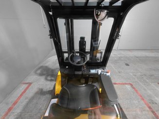4-Rad Gabelstapler Hangcha XE35i (CPD35-XEY2HA-SI)