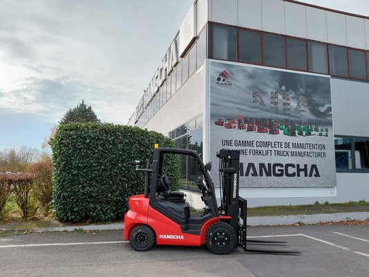 4-Rad Gabelstapler Hangcha XF25D-2 (CPCD25-X2H7F1) - 1