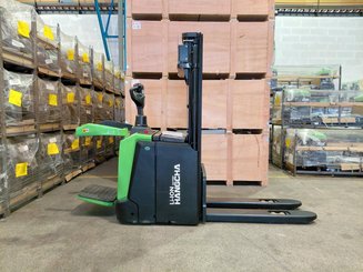 Gabelhochhubwagen mit klappbarer Plattform Gabelhochhubwagen mit klappbarer Plattform Hangcha CDD16-XT1S-SiL