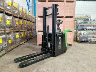 Gabelhochhubwagen mit klappbarer Plattform Gabelhochhubwagen mit klappbarer Plattform Hangcha CDD16-XT1S-SiL