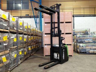 Gabelhochhubwagen mit klappbarer Plattform Gabelhochhubwagen mit klappbarer Plattform Hangcha CDD16-XT1S-SiL
