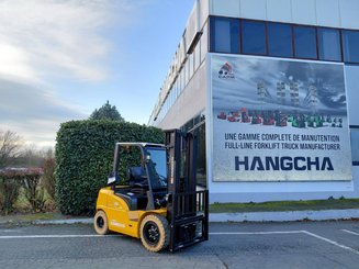 4-Rad Gabelstapler Hangcha XE35i (CPD35-XEY2HA-SI)