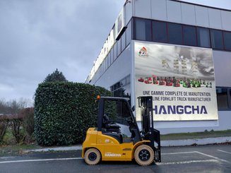 4-Rad Gabelstapler Hangcha XE25i ( CPD25-XEY2HA-SI )