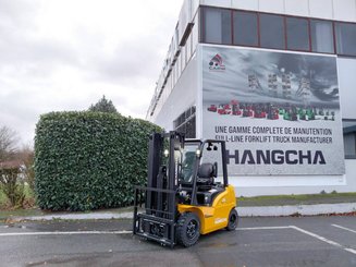 4-Rad Gabelstapler Hangcha XE25i ( CPD25-XEY2HA-SI )