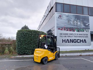 4-Rad Gabelstapler Hangcha XE25i ( CPD25-XEY2HA-SI )