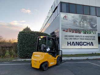 4-Rad Gabelstapler Hangcha XE25i ( CPD25-XEY2HA-SI )