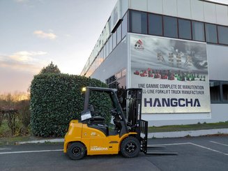 4-Rad Gabelstapler Hangcha XE25i ( CPD25-XEY2HA-SI )