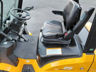 4-Rad Gabelstapler Hangcha XE25i ( CPD25-XEY2HA-SI )