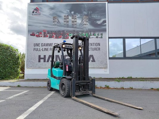 4-Rad Gabelstapler Hyster H3.00FT - 1