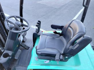 3-Rad Gabelstapler Yale ERP18VTL