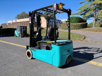 3-Rad Gabelstapler Yale ERP18VTL