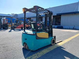 3-Rad Gabelstapler Yale ERP18VTL