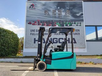 3-Rad Gabelstapler Yale ERP18VTL