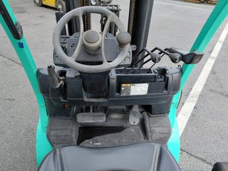 4-Rad Gabelstapler Yale GDP25VX