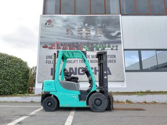 4-Rad Gabelstapler Yale GDP25VX