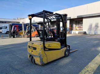 3-Rad Gabelstapler Yale ERP18VTL