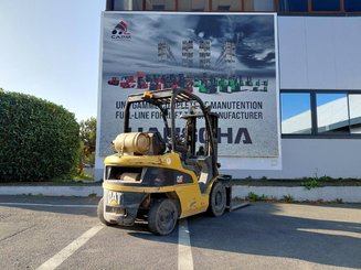 4-Rad Gabelstapler Caterpillar GP20N