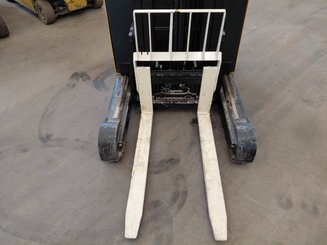Schubmaststapler Yale MR14 - 7