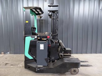Mehrwege-Schubmaststapler Mitsubishi RBM25N2