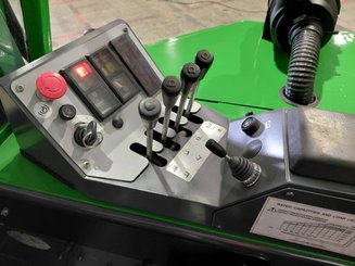 Vierwegestapler Combilift COMBI CB2500