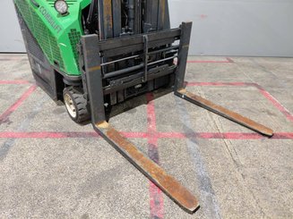 Vierwegestapler Combilift COMBI CB2500