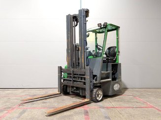 Vierwegestapler Combilift COMBI CB2500