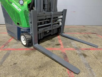 Vierwegestapler Combilift COMBI CB2500